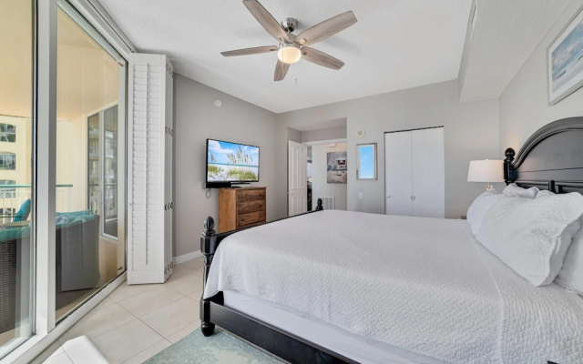 Beach Colony East 8C
