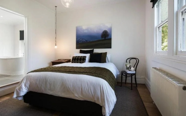 Annecy House