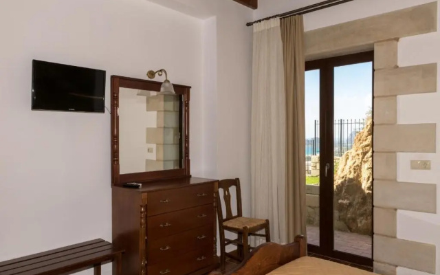 Fotini Traditional Villas