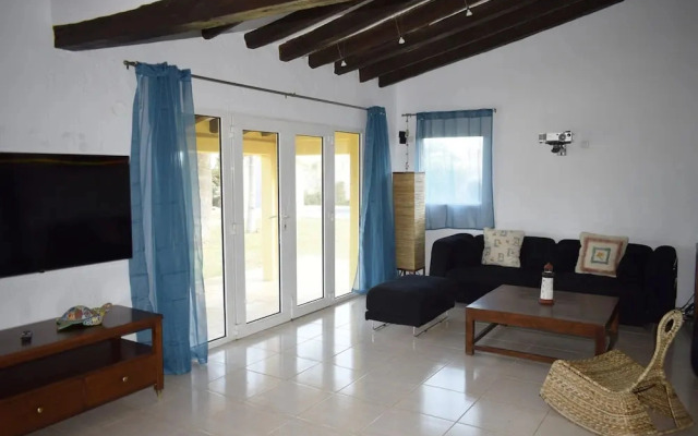 Ch4316 in Denia With 4 Bedrooms and 3 Bathrooms