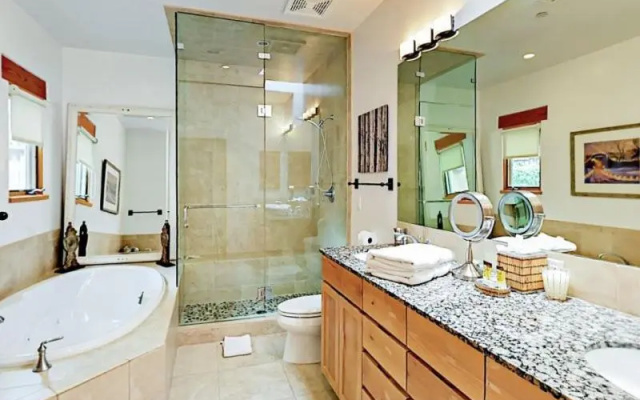 Bishop`s Lodge Villa 43E
