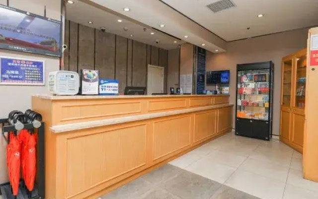 Homeinn Ease Hotel (Beijing Zhongji Subaru Building Tongren Hospital)