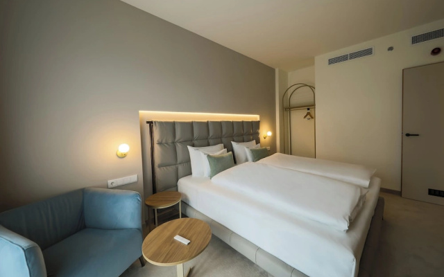 Hotel Essence