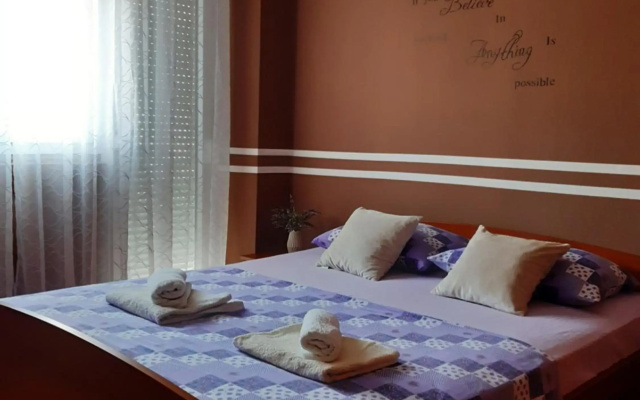 Apartment Gloria