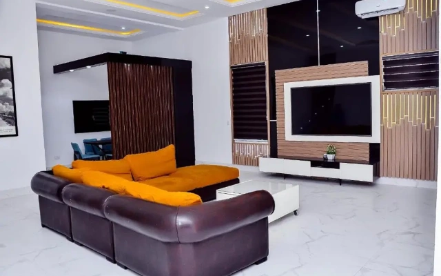 Well Furnished Luxury 1 Bedroom @ America Luxury Extended Stay