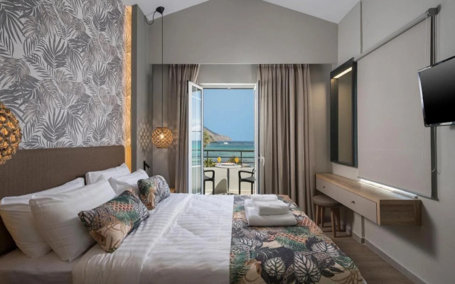 Mare Blue & Suites