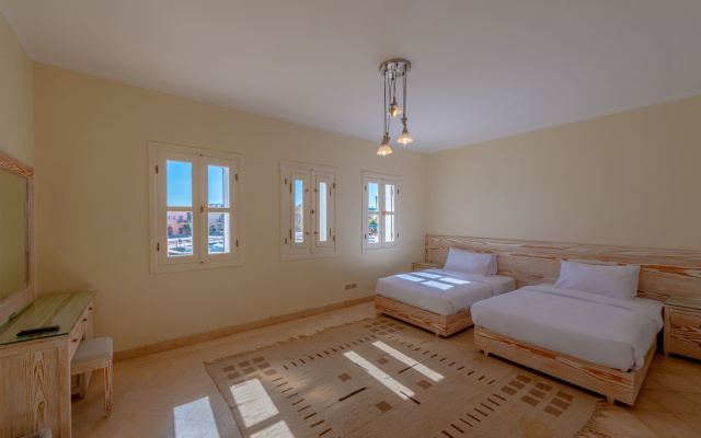 VESTA - Superior APT - 4BR - Marina