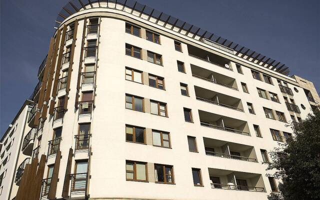 Отель Apartamenty Mokotów TWW Варшава вид на фасад
