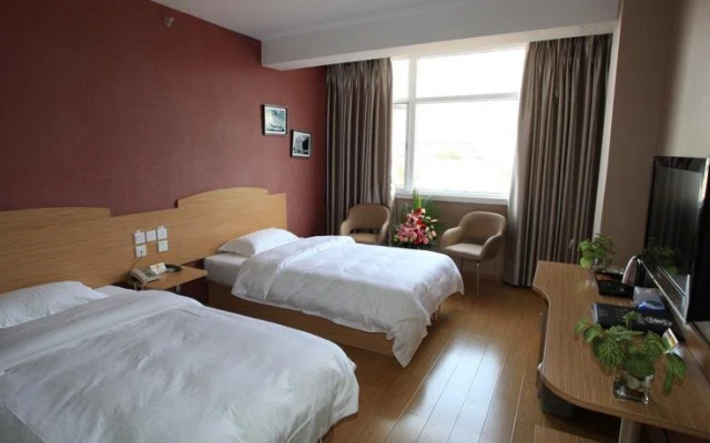 Super 8 Hotel Xichang Hang Tian