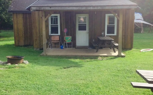 Gull Lake Cottages and Campground