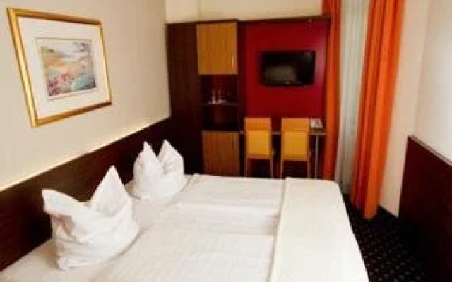 Hotel Tourist