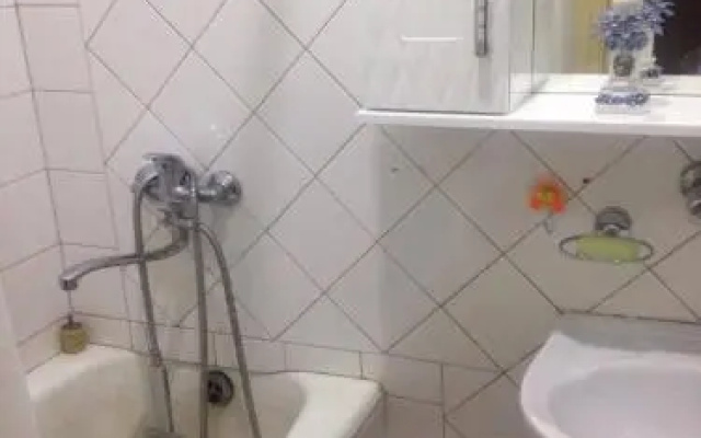 Nestani'S Guesthouse