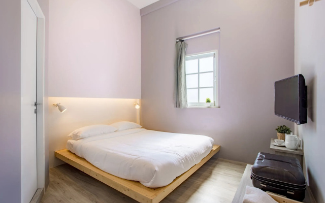 Nornyaowarat Hostel