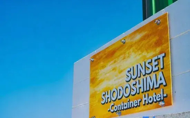 Sunset Shodoshima –Container Hotel–