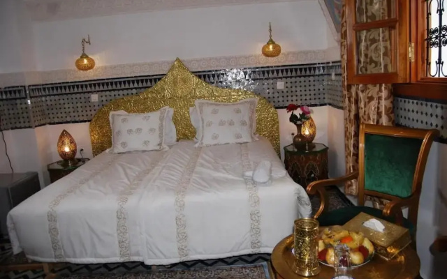 Room in B&B - Riad Authentic Palace & Spa - Jamiaa