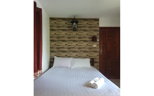 Pairom Resort