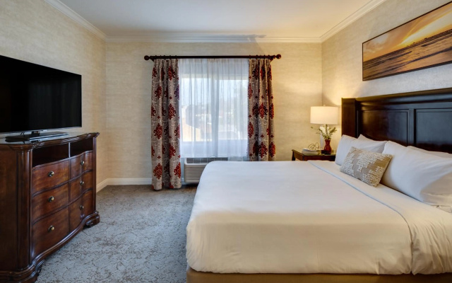 Ayres Hotel Costa Mesa/Newport Beach