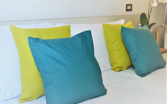 Elefantino Grey - FAMILY HOTEL