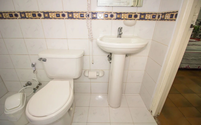 Skyline Studio Apartment