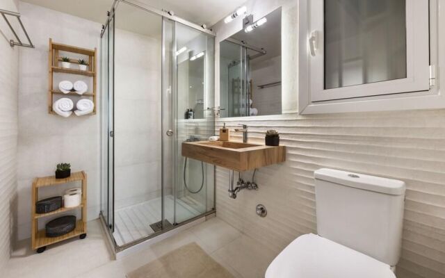 Athens Center Luxury Suite