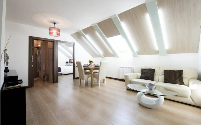 Apartamentos Fuente Redonda