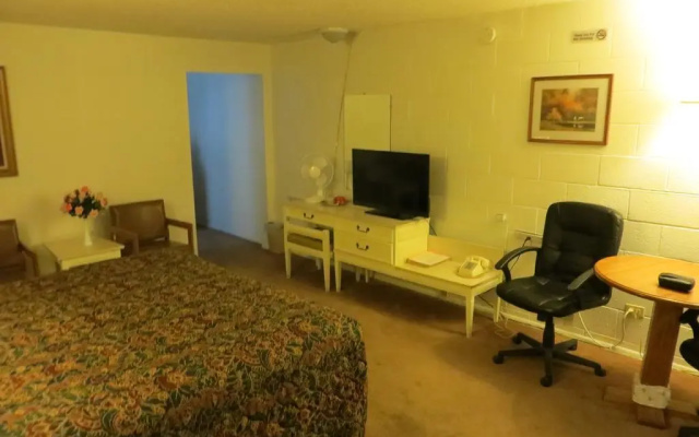 Holiday Lodge