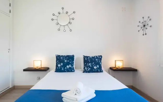 Sesimbra Stylish Villa by Homing