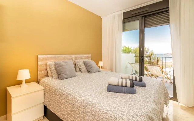 Torreblanca 4BDR Townhouse with Stunning Views