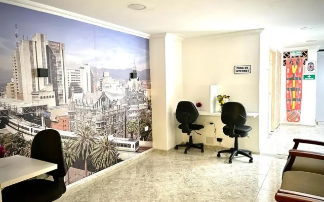 Hotel Eterna Primavera