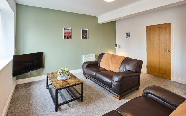 Host Stay Tower Suite