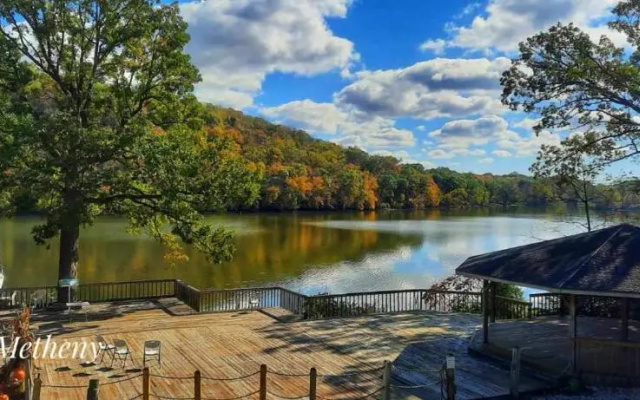 Paddle Wheel Inn