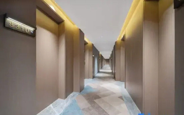 Yashu International Hotel