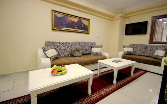 Yasar Hotel
