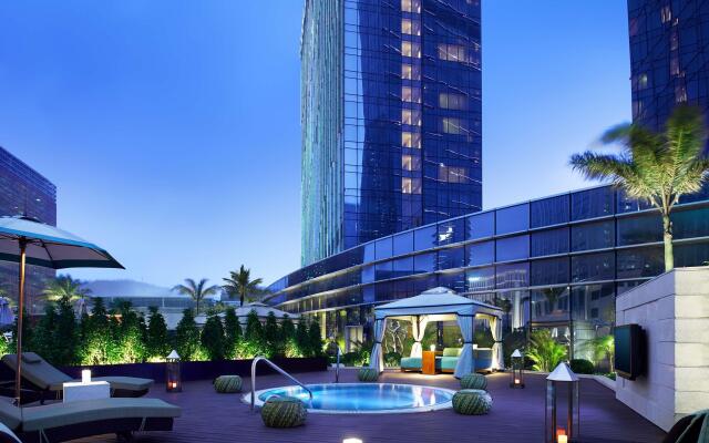 Отель Grand Hyatt Macau вид на фасад