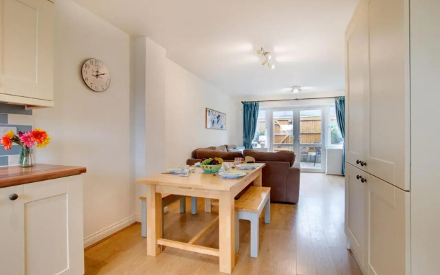 Hillview Cottage