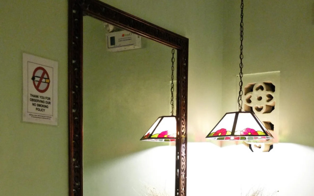 Bahay Ni Tuding Inn & Bistro