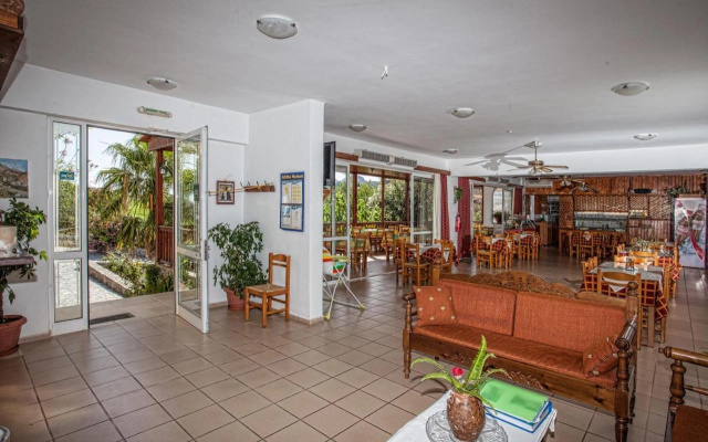 Ammoudi Beach Apartments