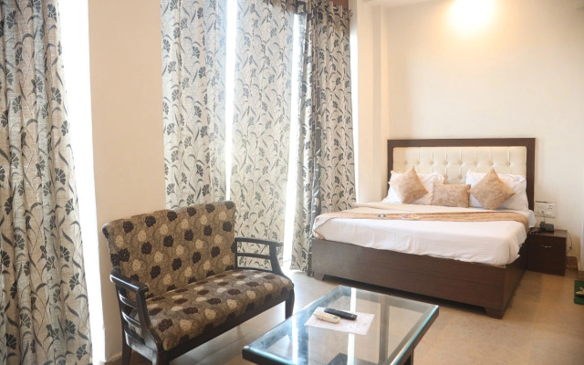 OYO 1180 Hotel Kartikay