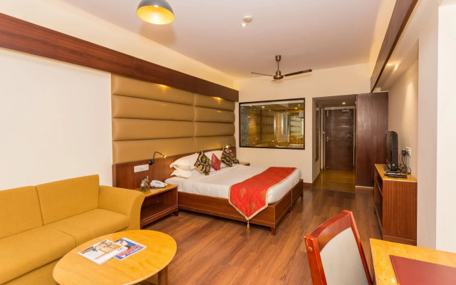 Hotel Hilltop Palace