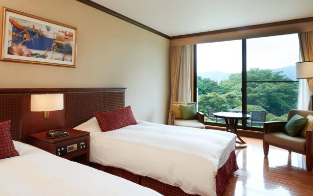 Hotel de Yama, Hakone Lake Side