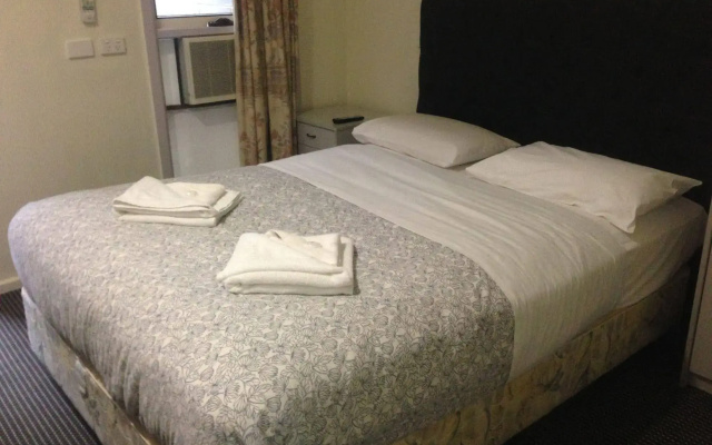 Evancourt Motel