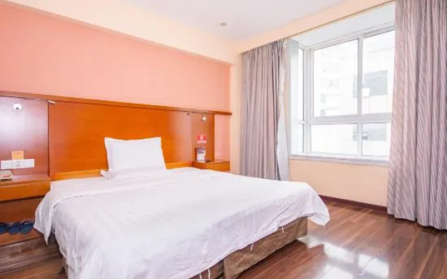 7 Days Inn Enshi Li Chuan Qing Yuan Street Branch