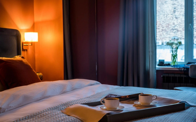 Rubinsteina 12 by Ginza Project
