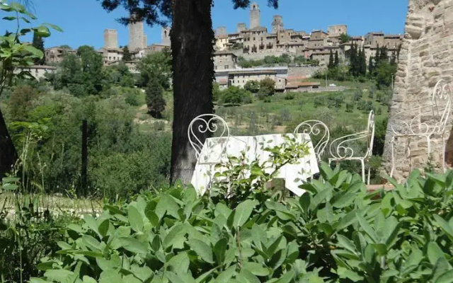 Agriturismo Sulle Orme Di Dante