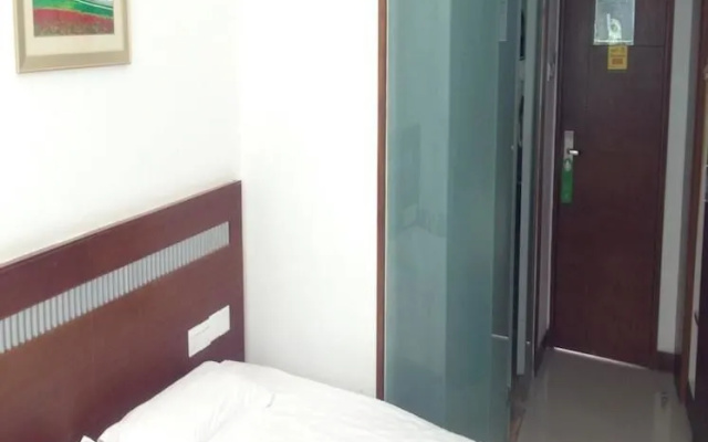 Long Jia Bo Yi Hotel