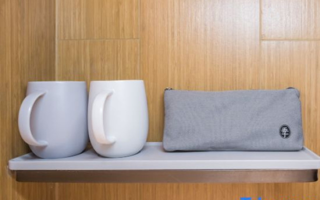 JI Hotel (Nanchang Honggutan Zhujiang Road Subway Station)