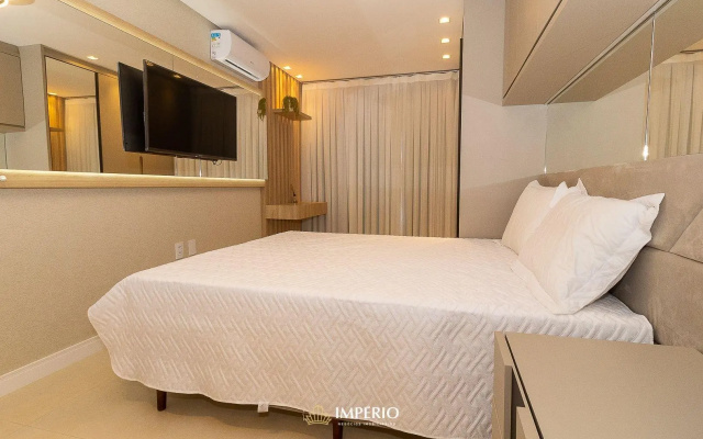 511A - Luxuosa Cobertura na praia de Bombas