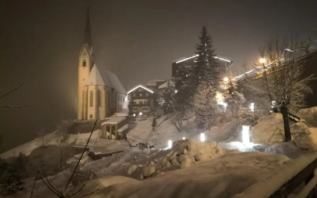 Berghaus Glockner, App. Niedermeyer
