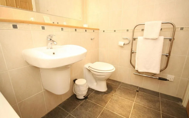 Hunters Lodge Hotel