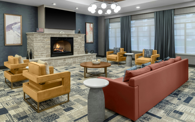 DoubleTree by Hilton Owatonna